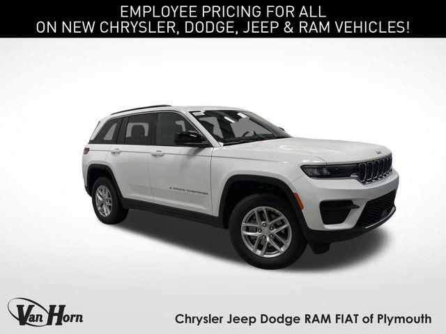 2025 Jeep Grand Cherokee GRAND CHEROKEE LAREDO X 4X4