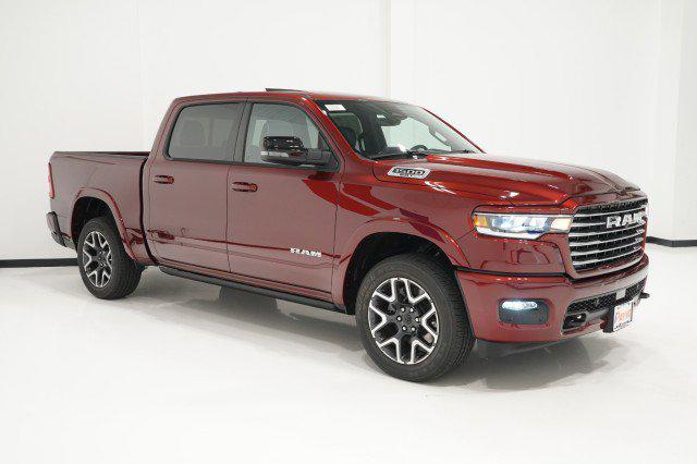 2025 RAM Ram 1500 RAM 1500 LARAMIE CREW CAB 4X4 57 BOX