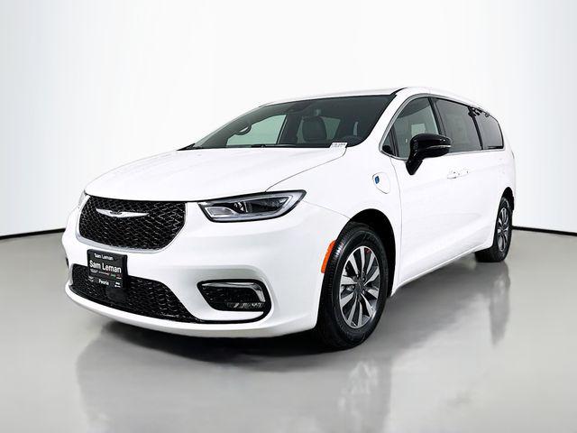 2025 Chrysler Pacifica Hybrid PACIFICA PLUG-IN HYBRID SELECT