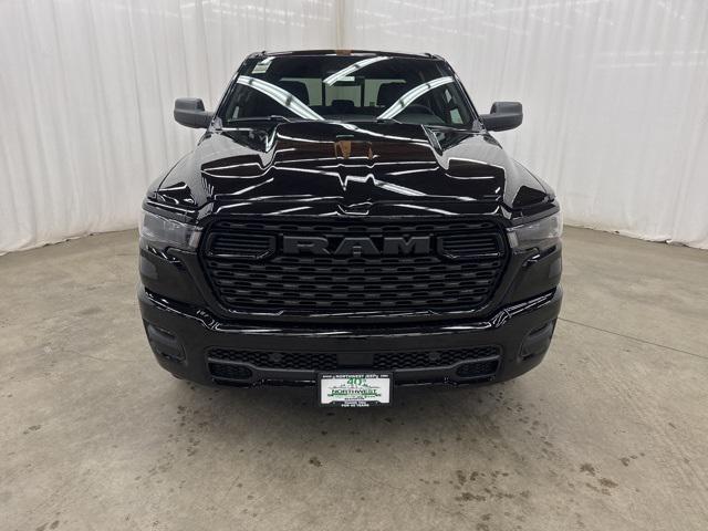 2025 RAM Ram 1500 RAM 1500 TRADESMAN CREW CAB 4X4 57 BOX