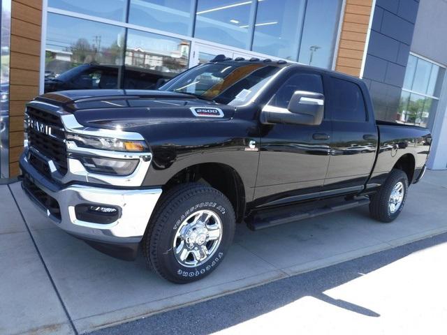 2025 RAM Ram 2500 RAM 2500 TRADESMAN CREW CAB 4X4 64 BOX