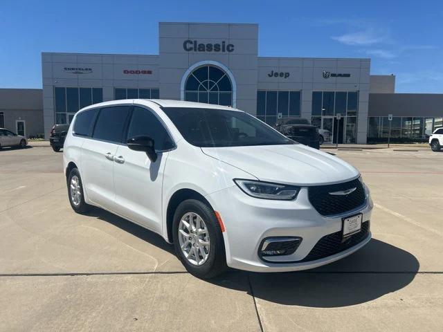 2025 Chrysler Pacifica PACIFICA SELECT