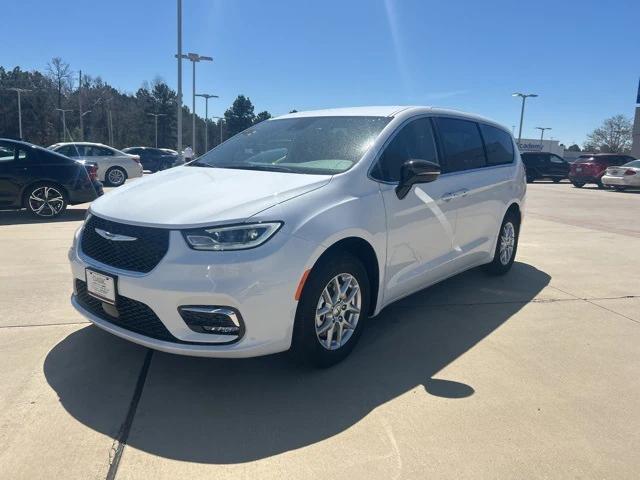 2025 Chrysler Pacifica PACIFICA SELECT