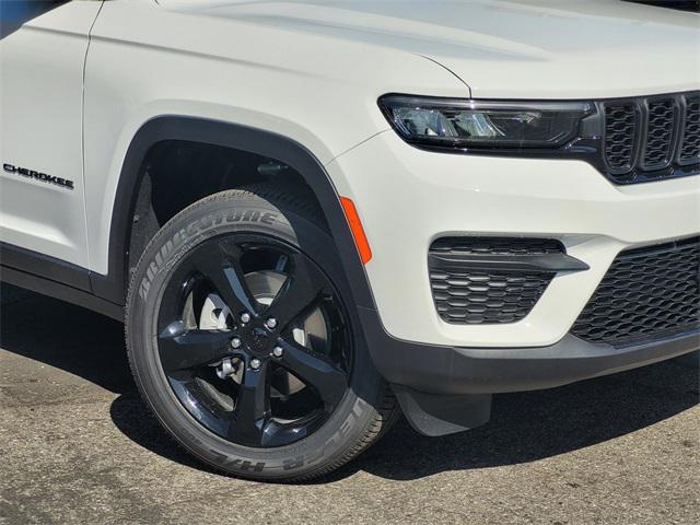 2025 Jeep Grand Cherokee GRAND CHEROKEE ALTITUDE 4X4