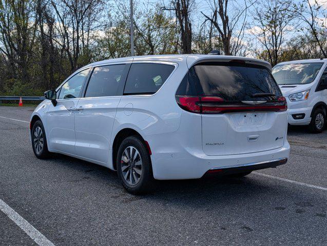 2025 Chrysler Pacifica Hybrid PACIFICA PLUG-IN HYBRID SELECT