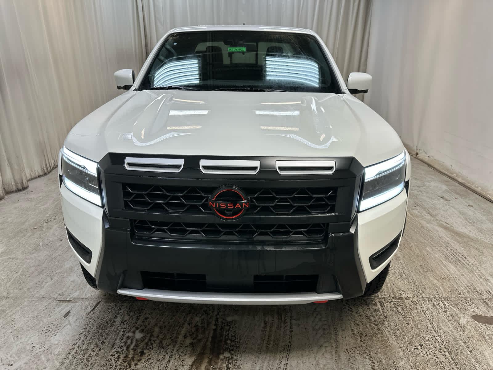 2025 Nissan Frontier PRO-4X - Photo 6