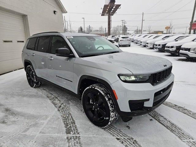 2025 Jeep Grand Cherokee GRAND CHEROKEE L ALTITUDE X 4X4