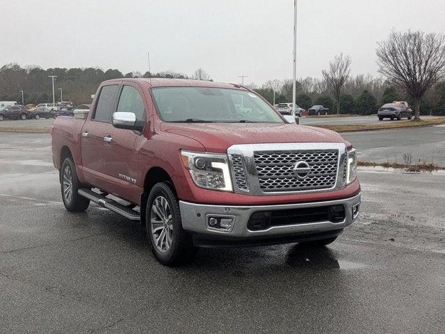 2019 Nissan TITAN SL