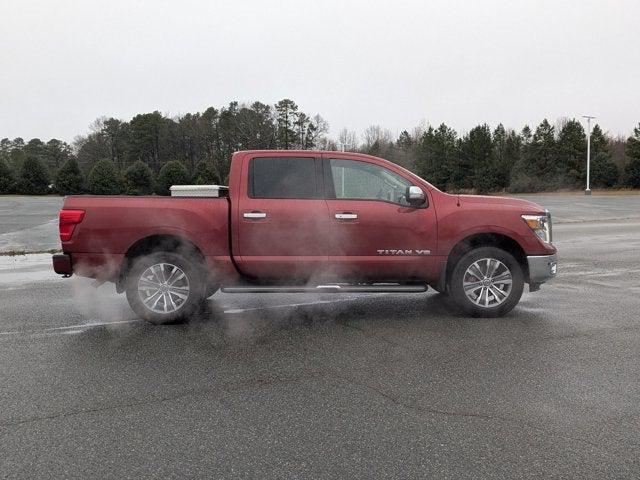 2019 Nissan TITAN SL