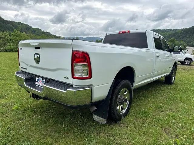 2022 Ram 3500 Big Horn Crew Cab 4x4 8' Box