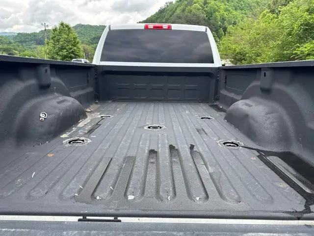 2022 Ram 3500 Big Horn Crew Cab 4x4 8' Box