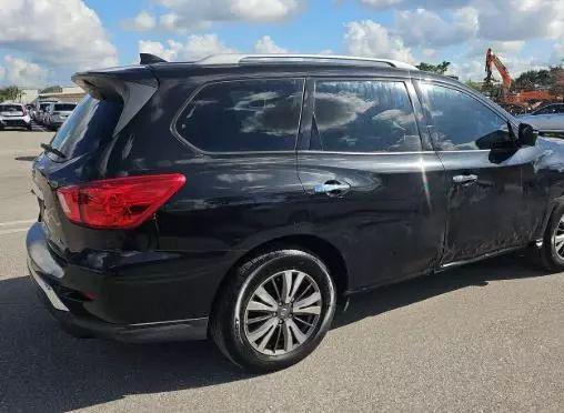 2020 Nissan Pathfinder SL 2WD