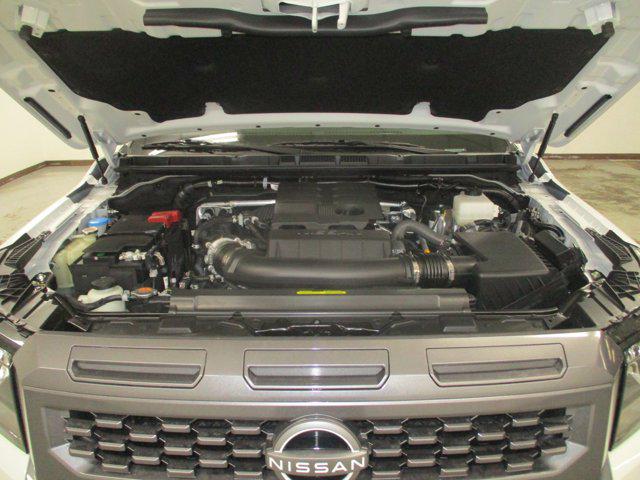 2025 Nissan Frontier Crew Cab SV 4x4