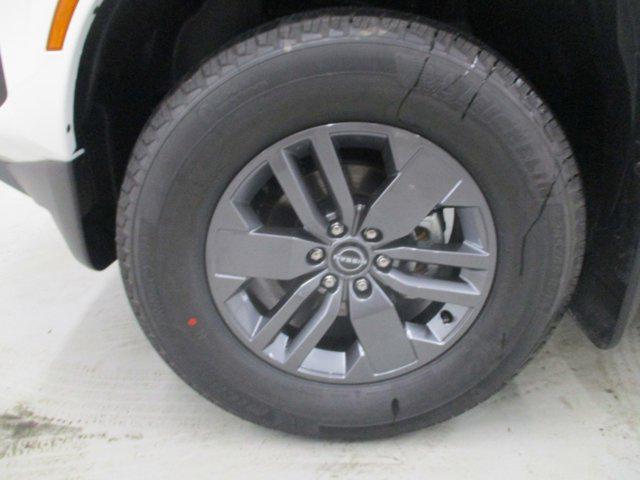 2025 Nissan Frontier Crew Cab SV 4x4