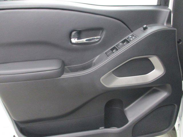 2025 Nissan Frontier Crew Cab SV 4x4
