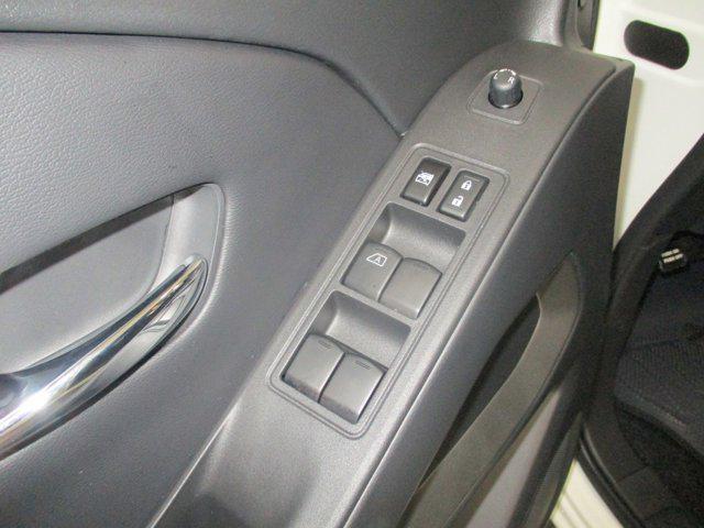 2025 Nissan Frontier Crew Cab SV 4x4