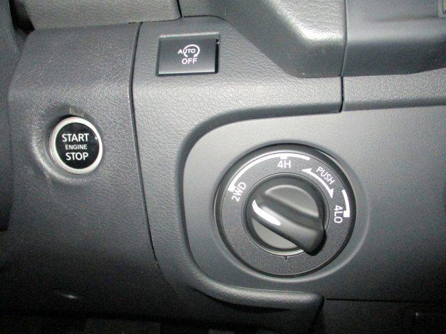 2025 Nissan Frontier Crew Cab SV 4x4