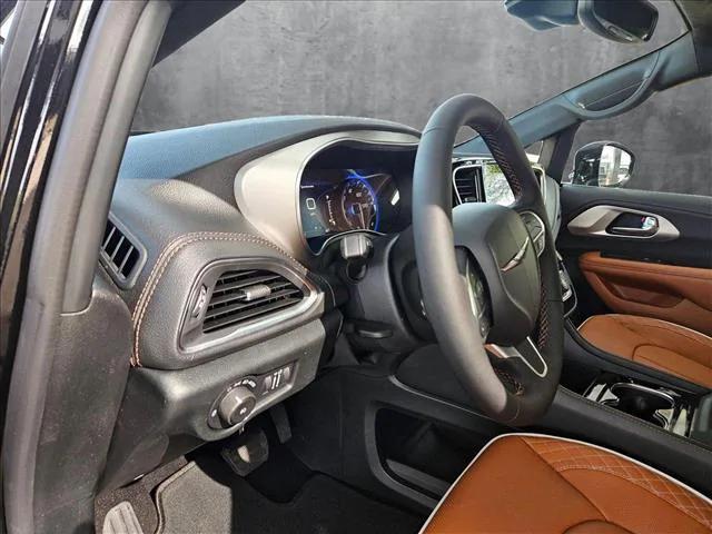 2025 Chrysler Pacifica PACIFICA PINNACLE AWD