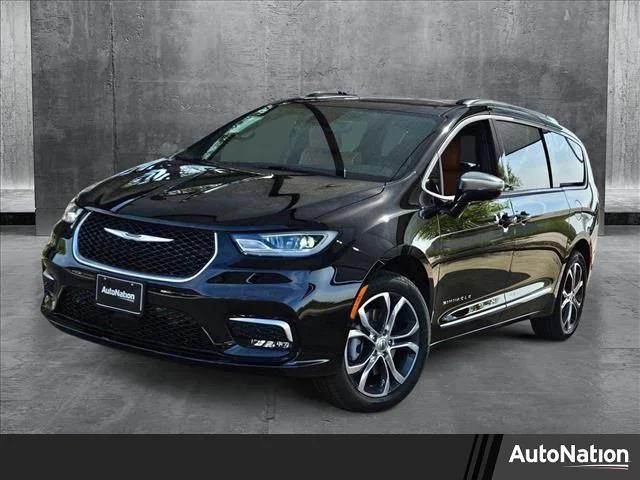 2025 Chrysler Pacifica PACIFICA PINNACLE AWD
