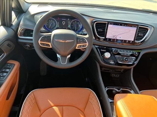 2025 Chrysler Pacifica PACIFICA PINNACLE