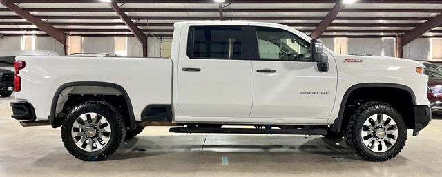 2024 Chevrolet Silverado 2500HD 4WD Crew Cab Standard Bed Custom