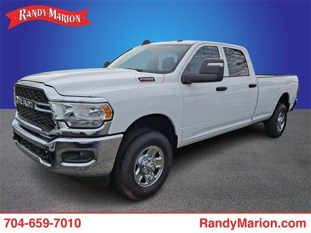 2023 RAM 2500 Tradesman Crew Cab 4x4 8 Box