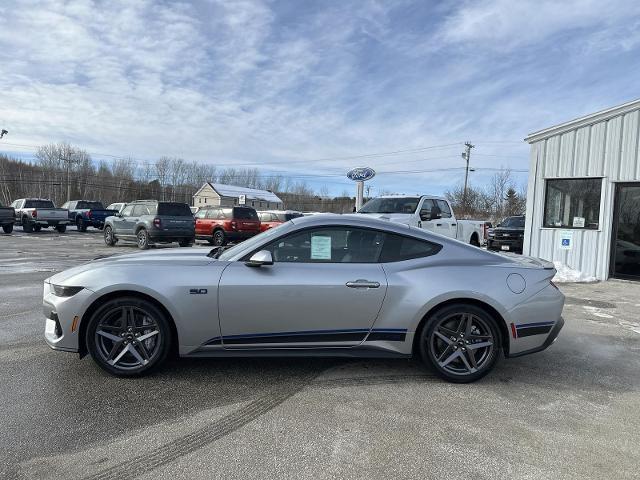 2025 Ford Mustang GT Premium Fastback
