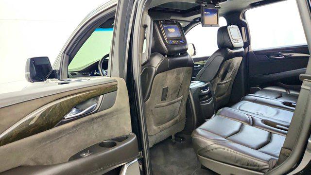 2018 Cadillac Escalade Platinum