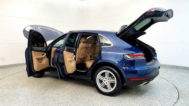 2021 Porsche Macan AWD