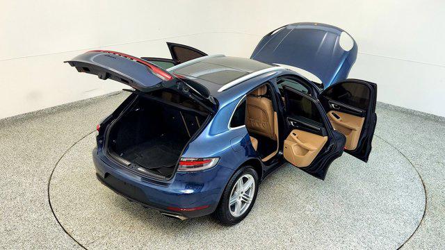 2021 Porsche Macan AWD