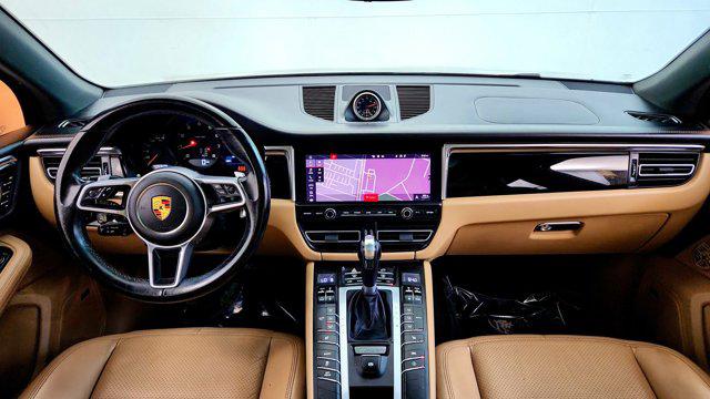 2021 Porsche Macan AWD
