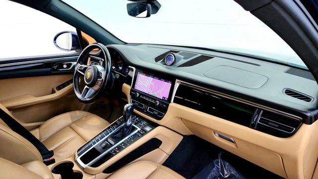 2021 Porsche Macan AWD