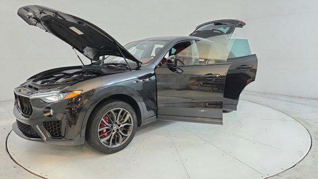 2022 Maserati Levante Modena