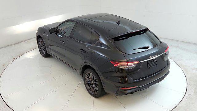 2022 Maserati Levante Modena