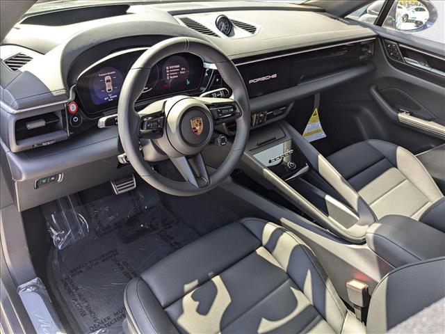 2025 Porsche Macan Electric 4S