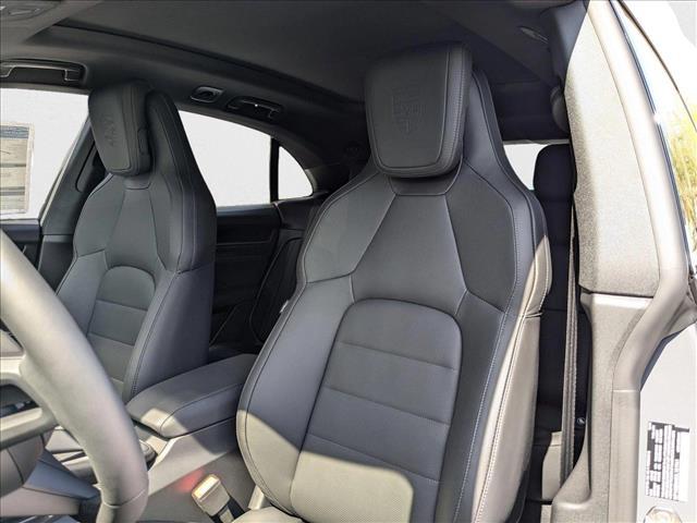 2025 Porsche Macan Electric 4S