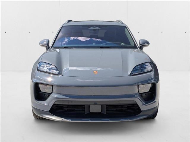 2025 Porsche Macan Electric 4S