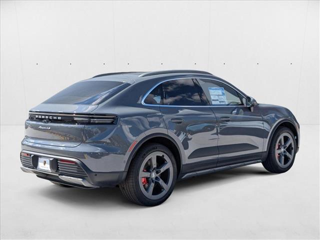 2025 Porsche Macan Electric 4S