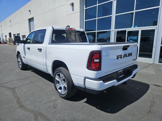 2025 RAM Ram 1500 RAM 1500 TRADESMAN CREW CAB 4X4 57 BOX