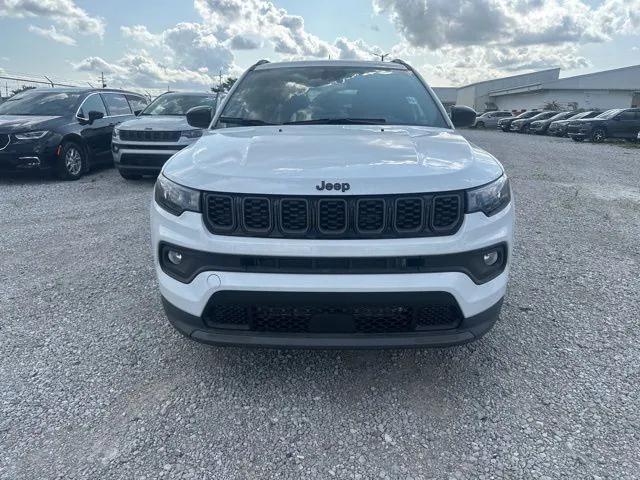 2025 Jeep Compass COMPASS LATITUDE 4X4