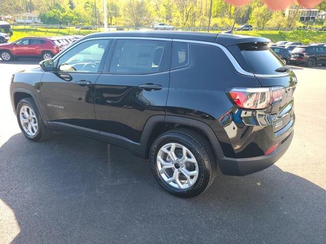 2025 Jeep Compass COMPASS SPORT 4X4