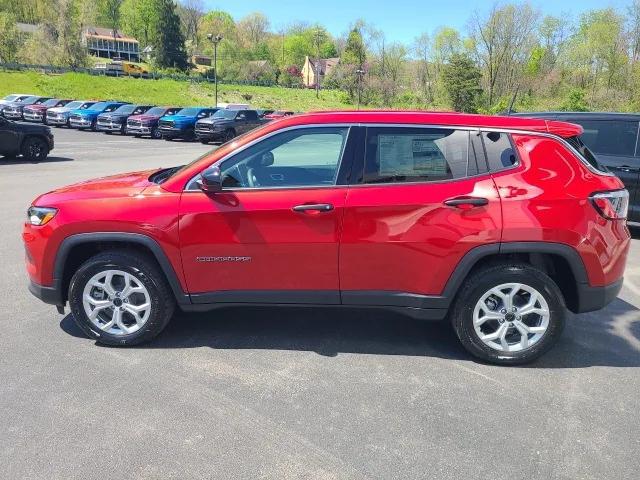 2025 Jeep Compass COMPASS SPORT 4X4