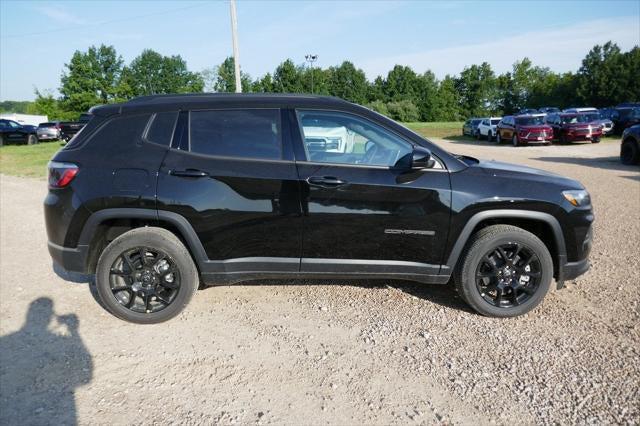 2025 Jeep Compass COMPASS LATITUDE 4X4 2025 Jeep Compass COMPASS LATITUDE 4X4