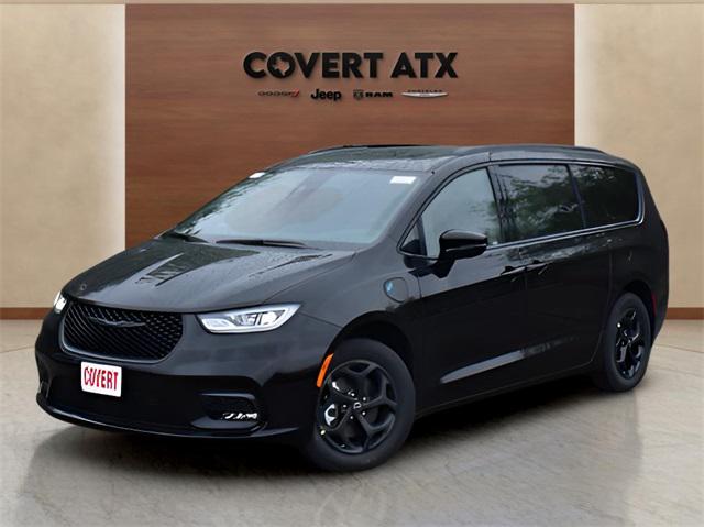 2025 Chrysler Pacifica Hybrid PACIFICA PLUG-IN HYBRID S APPEARANCE