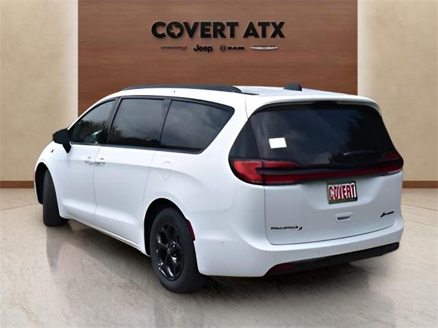 2025 Chrysler Pacifica Hybrid PACIFICA PLUG-IN HYBRID S APPEARANCE