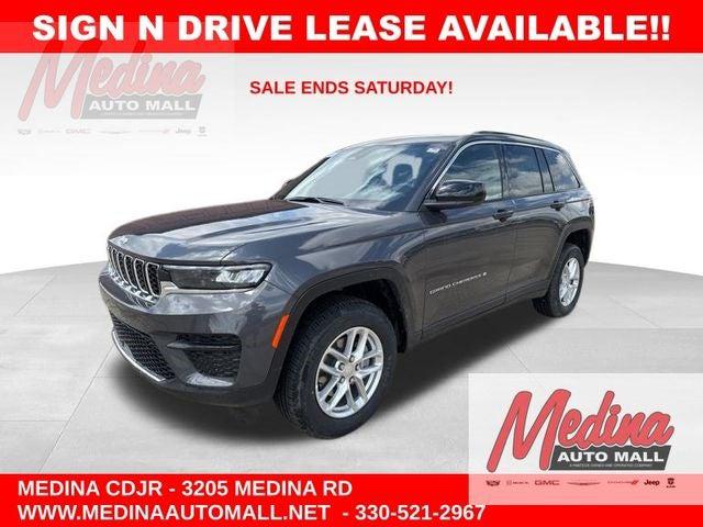 2025 Jeep Grand Cherokee GRAND CHEROKEE LAREDO X 4X4