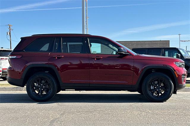 2025 Jeep Grand Cherokee GRAND CHEROKEE ALTITUDE 4X4