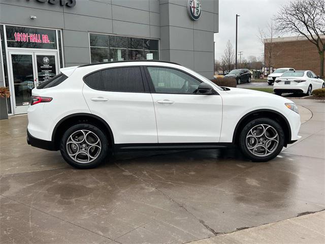 2025 Alfa Romeo Stelvio STELVIO AWD