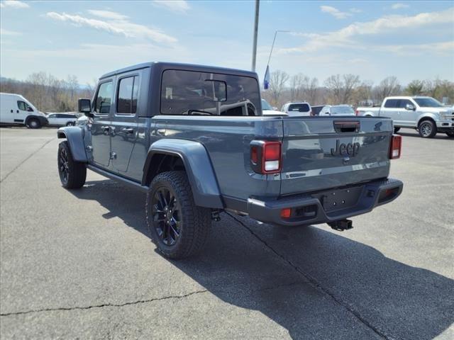 2025 Jeep Gladiator GLADIATOR NIGHTHAWK 4X4