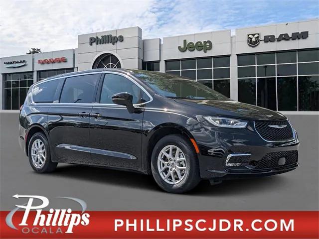 2025 Chrysler Pacifica PACIFICA SELECT